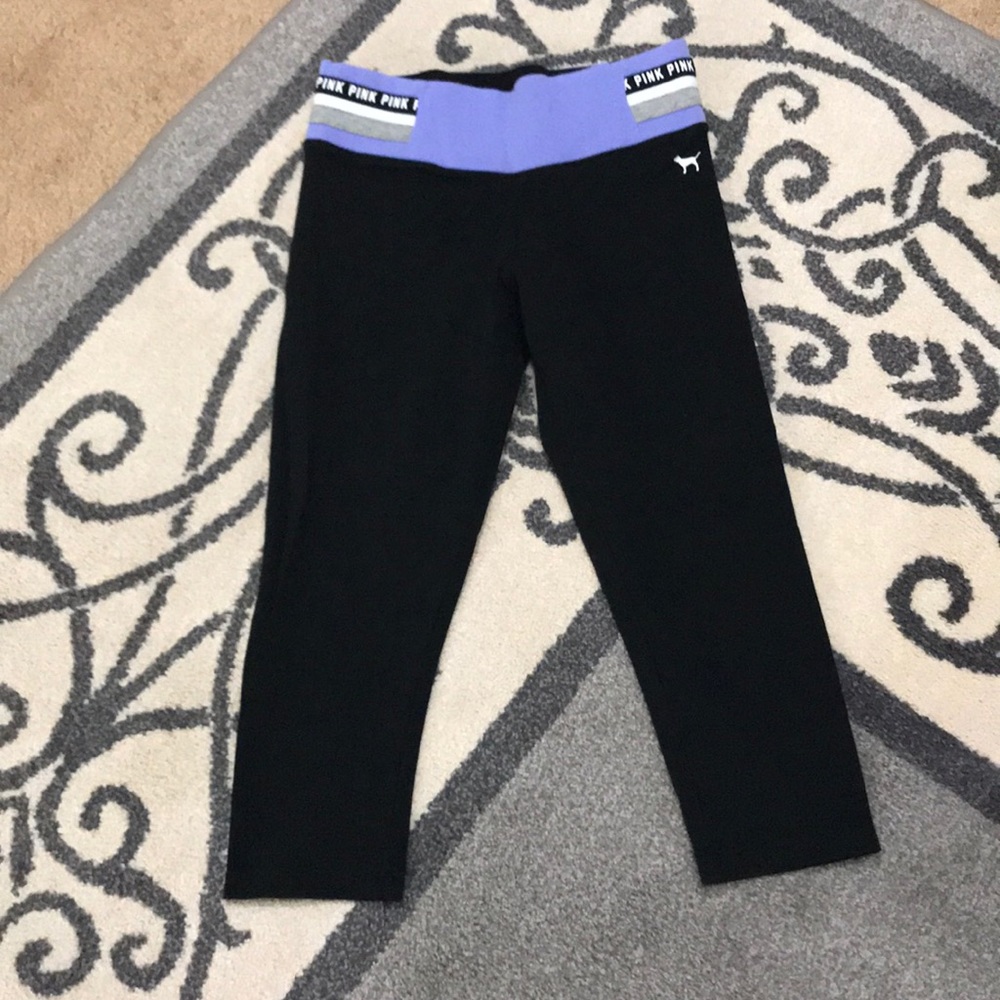 Pink Victoria secrets Capris leggings